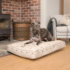 Dog Cushion in Woodland Pheasant – Without Personalization pour la maison et le jardin