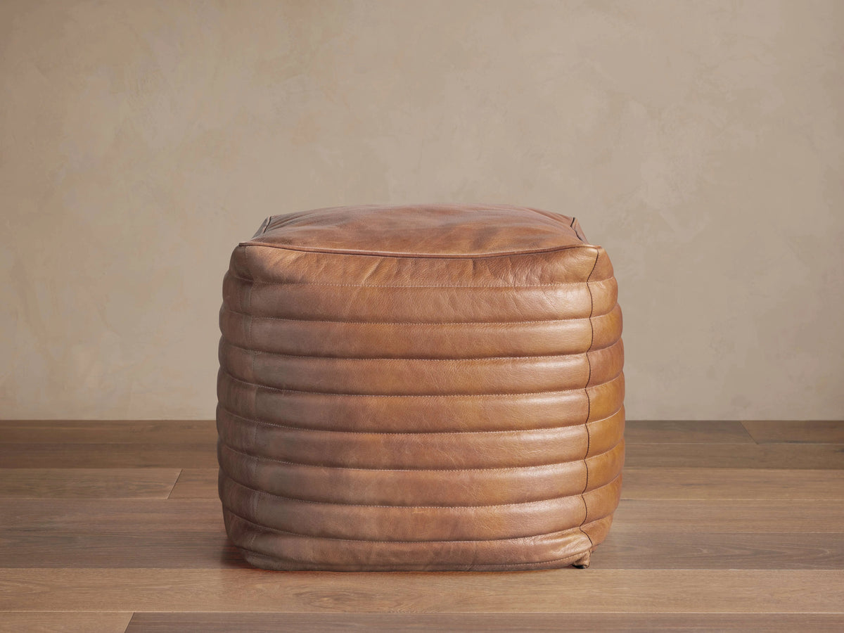 Channel Leather Pouf – Default Title pour atelier