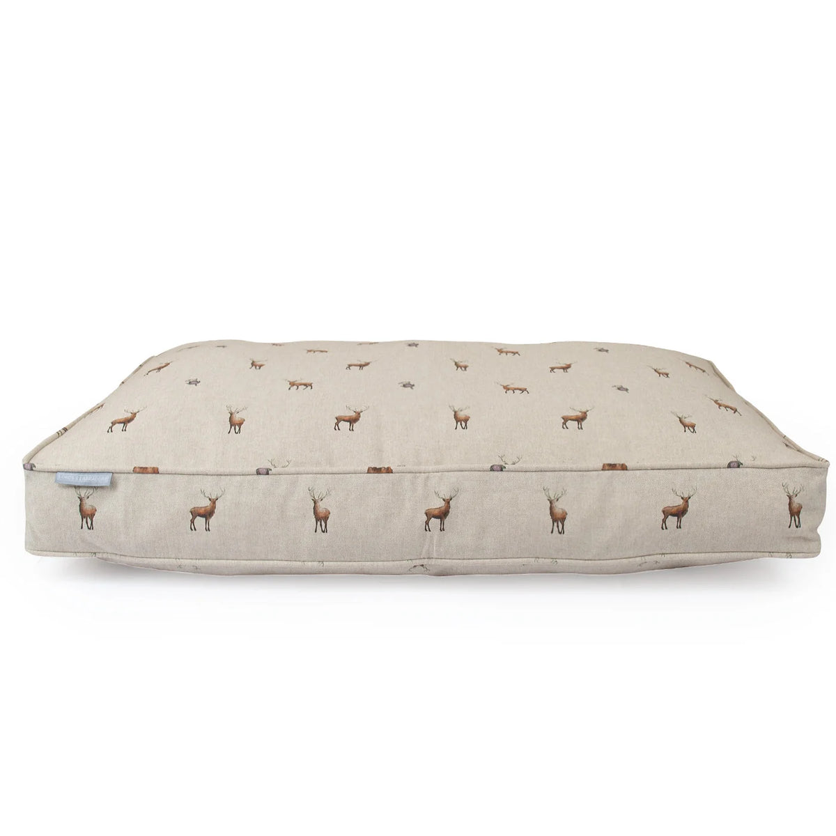 Dog Cushion in Woodland Stag – Without Personalization pour la maison et le jardin