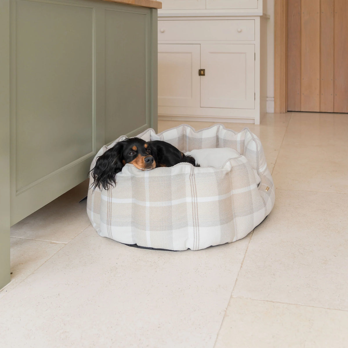 High Wall Bed For Dogs in Balmoral Tweed – Natural Tweed, Without Personalization pour la maison et le jardin